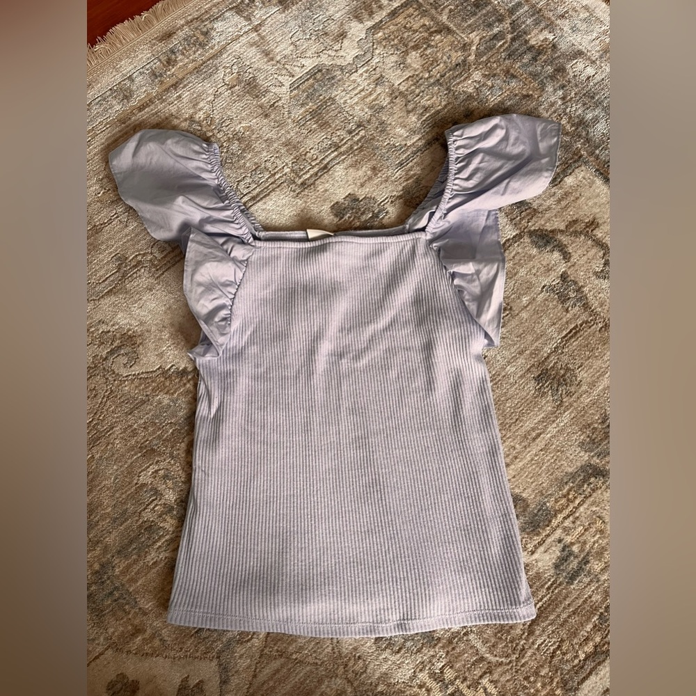 Baby blue tank top with puff sleeves ✨